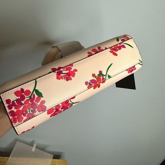 Kate Spade (reg price $230)Purse Perry Floral Leather Dome Crossbody NWT - Picture 9 of 10